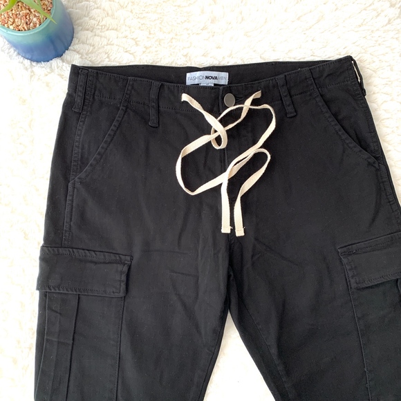 Fashion Nova 32 Kyle Black Cargo Pants - Picture 3 of 6